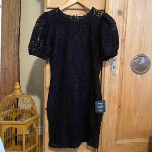 Lulu’s black lace cocktail dress